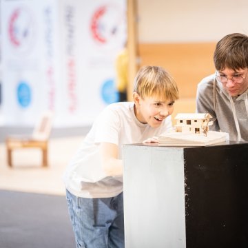 Le salon valaisan des formations et métiers. Martigny. Jeudi 9 mars 2023